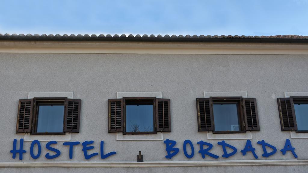 Hostel Bordada Кральевица Экстерьер фото